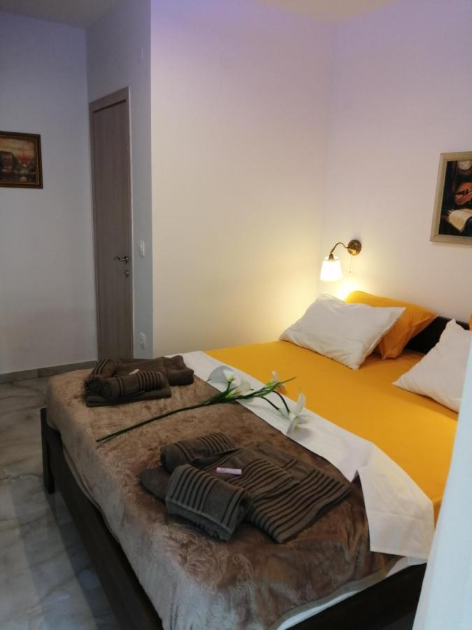 Totani Lux Appartement Peraía Buitenkant foto