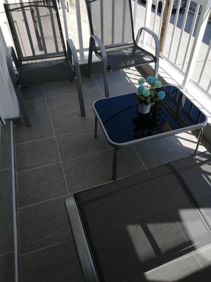 Totani Lux Appartement Peraía Buitenkant foto