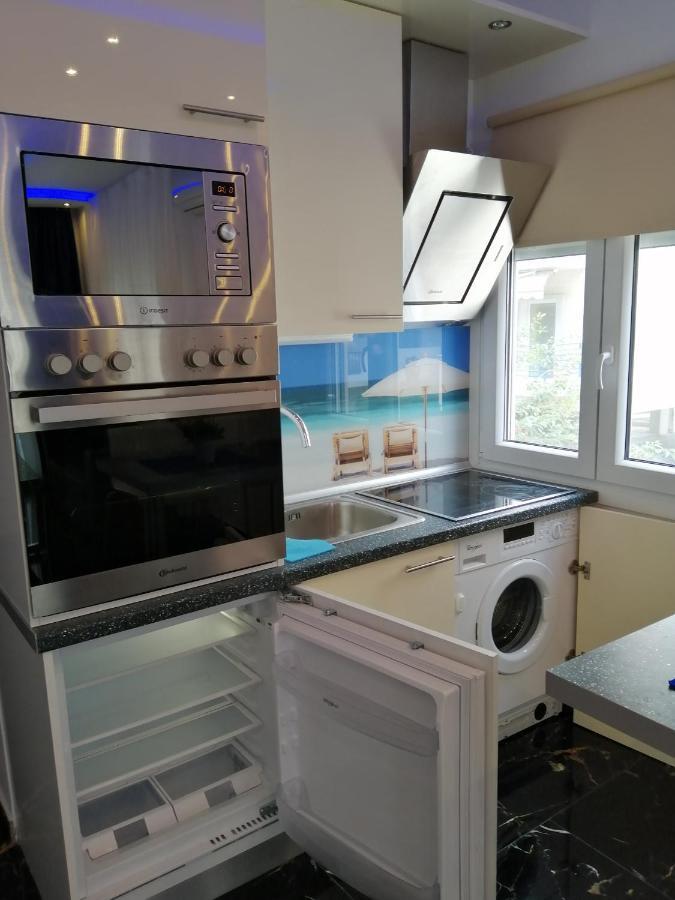 Totani Lux Appartement Peraía Buitenkant foto